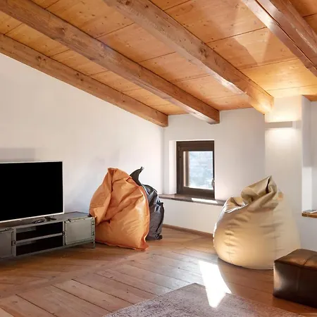 Vicolo 10 Ferienhaus Asti