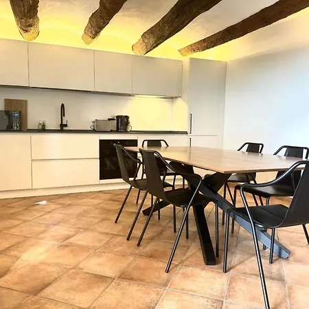 Vicolo 10 * Asti